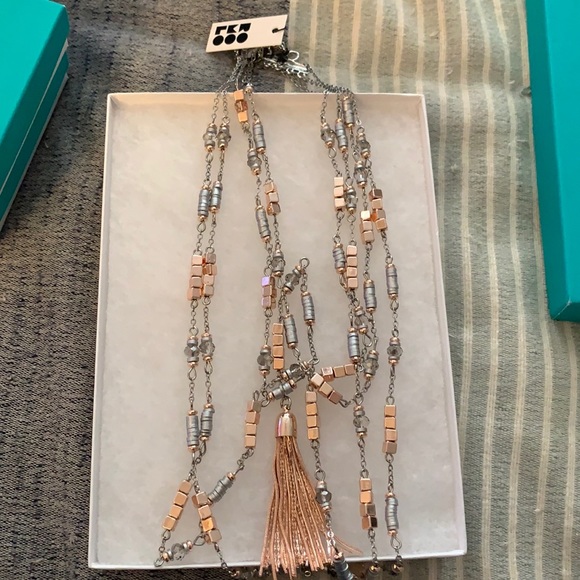 Necklace - Picture 1 of 2